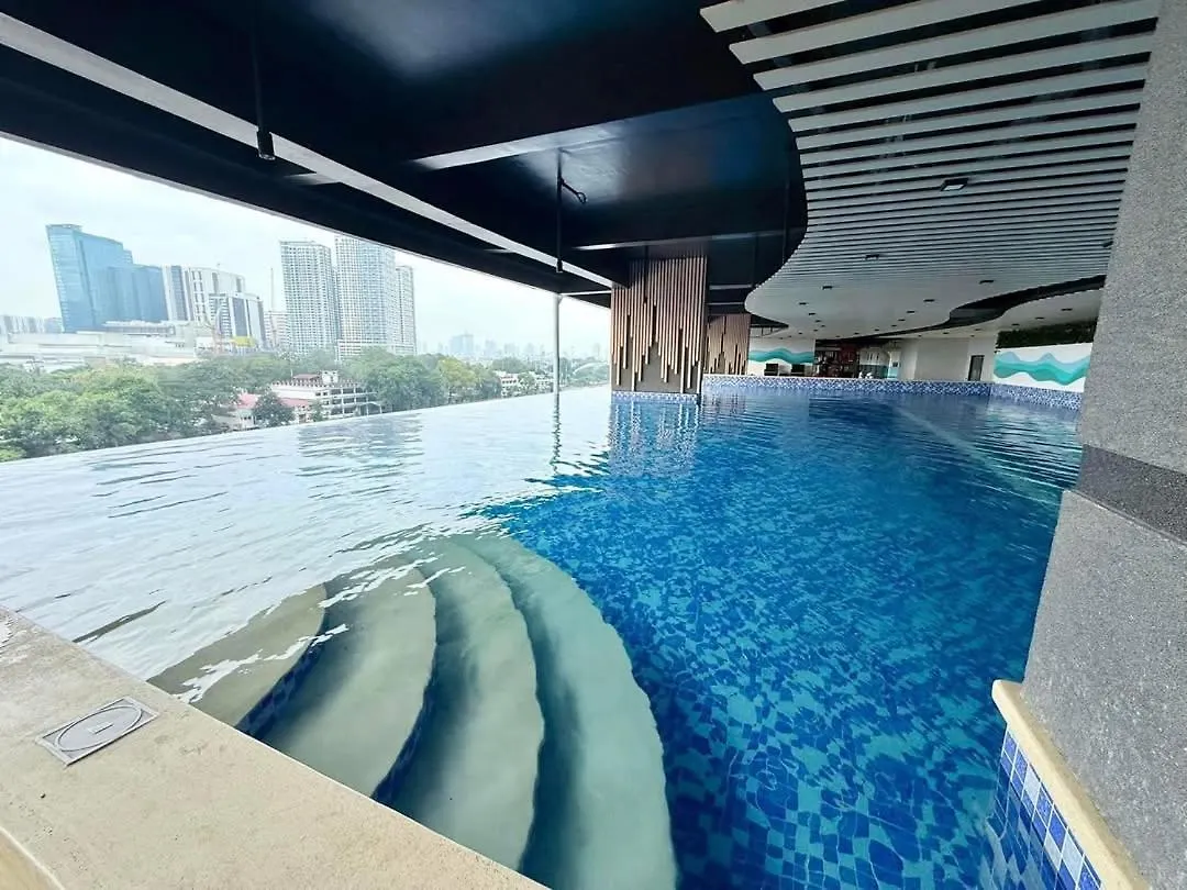 Apartment Cozy Hmlet Manila, Near Poblacion Makati Nightlife, Free Pool & Gym Access Philippines